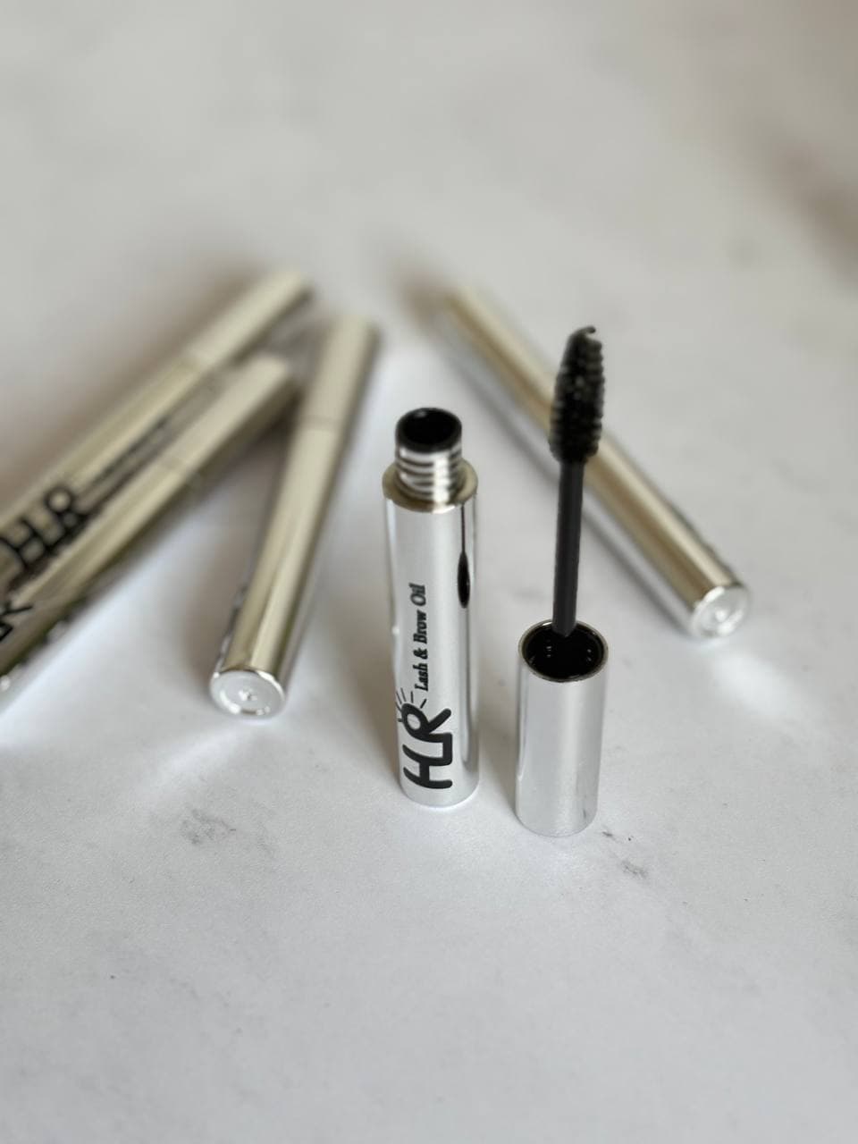 روغن تقویت‌کننده و پرپشت‌کننده ابرو ارگانیک هور